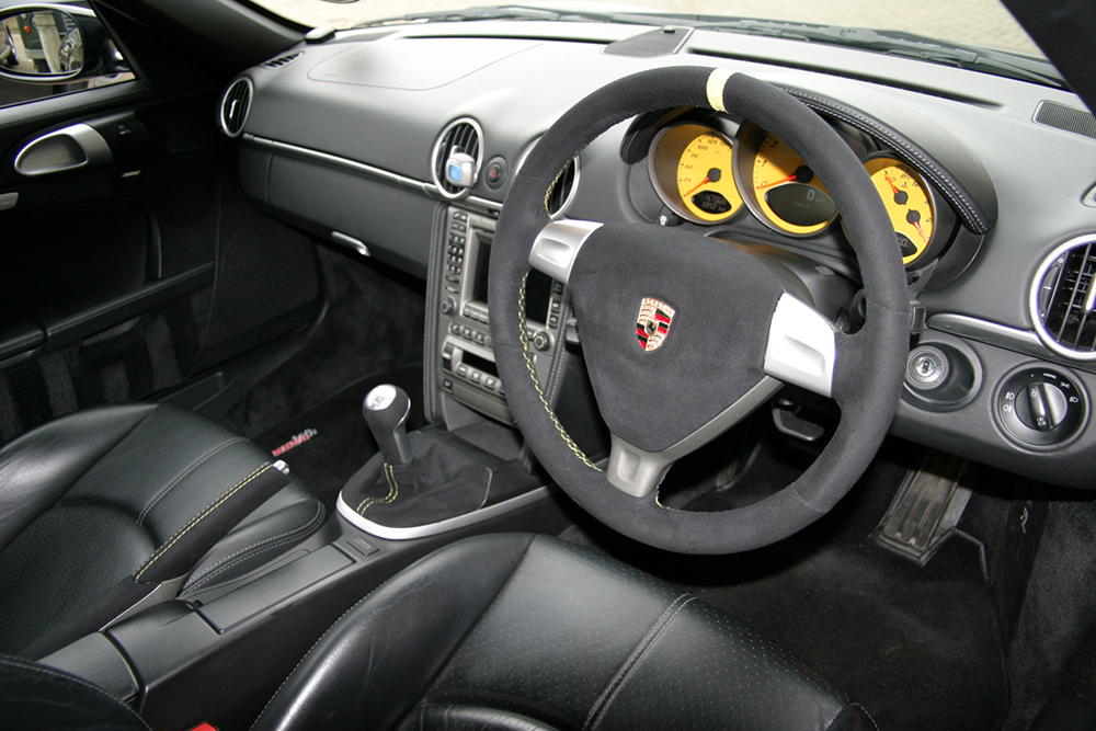 porsche repair trim