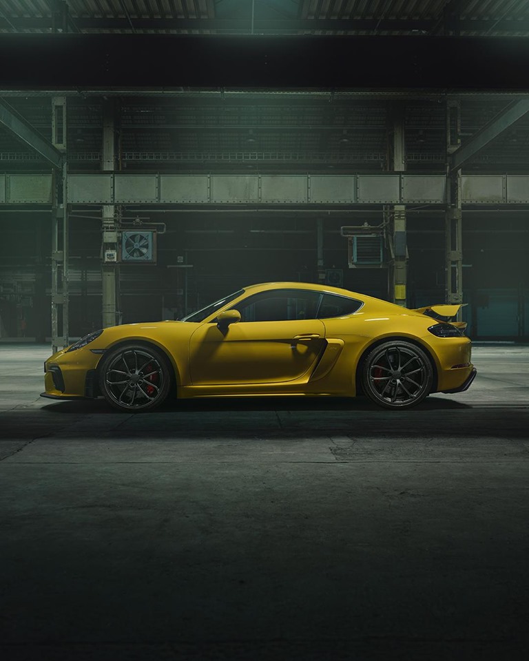 718 GT4