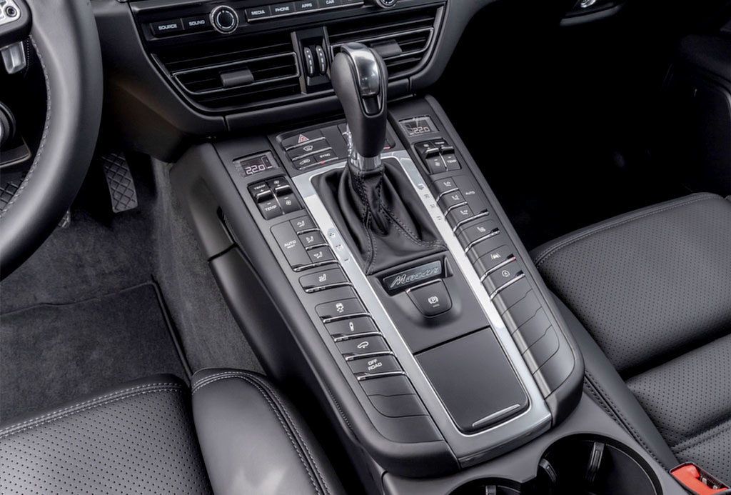 Porsche gearstick close up after interior cleaning